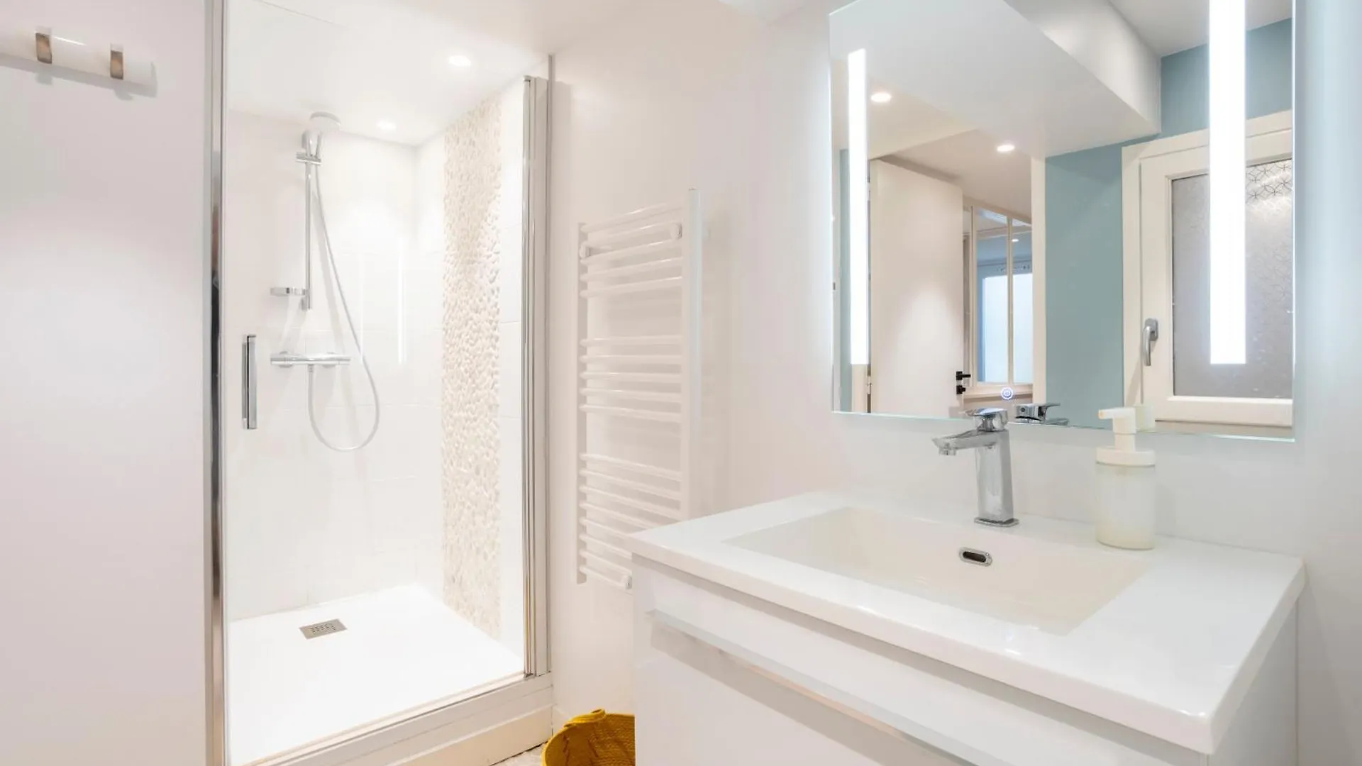Apartment Le Pied-A-Terre - Plage A 200M Benodet France